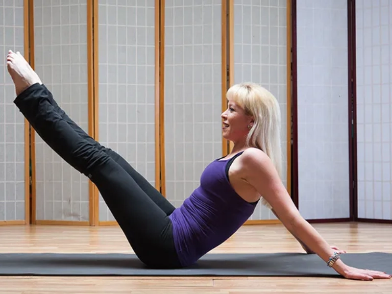 Variations of the Hip Twist Stretched Arms exercise.