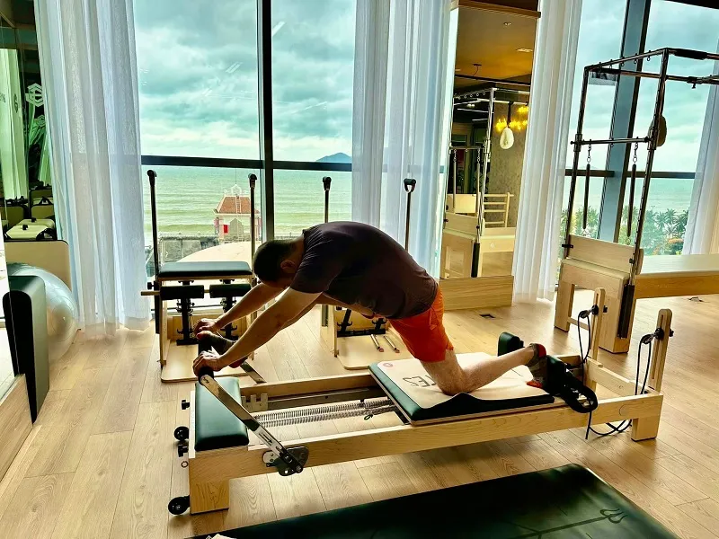 SS Pilates Studio is a well known Pilates center in Nha Trang. 