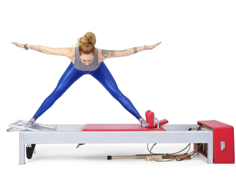 Benefits of Side Splits exercise on Reformer.