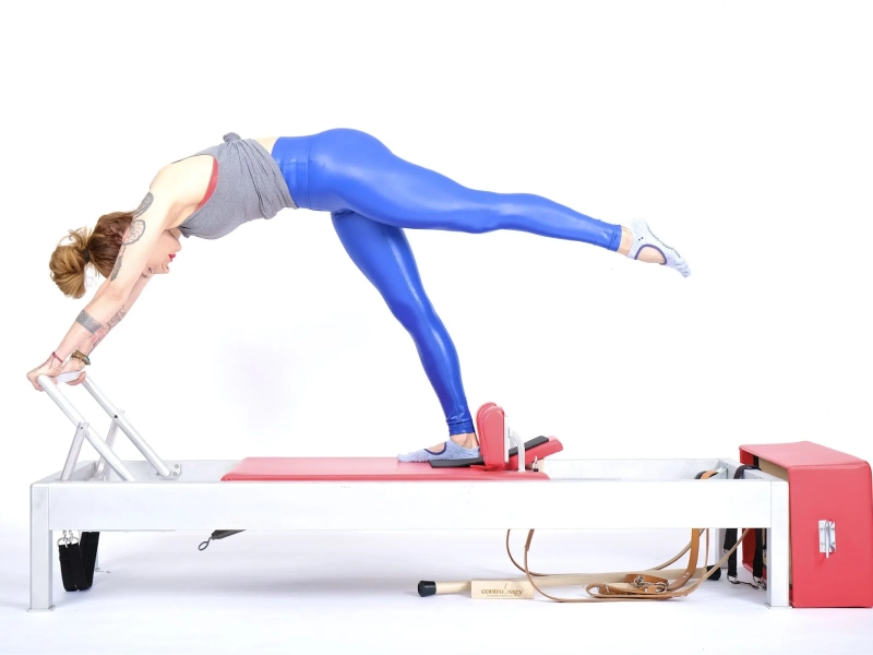 Benefits of the Single Leg Elephant exercise on the Reformer.
