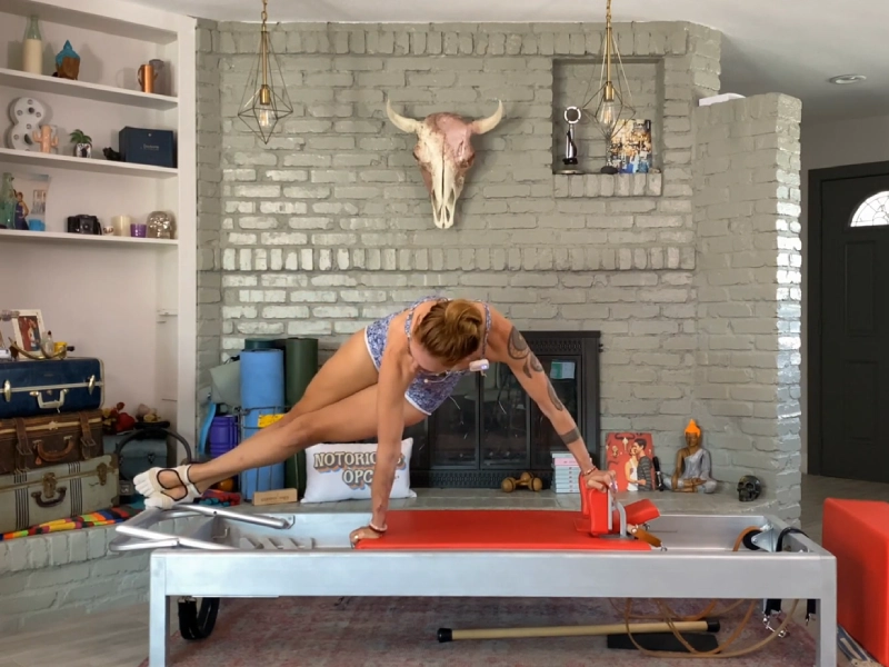 Performing the Twist Movement