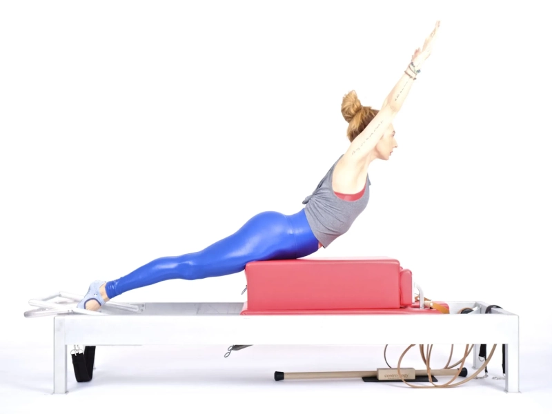 Pilates Swan on the Reformer