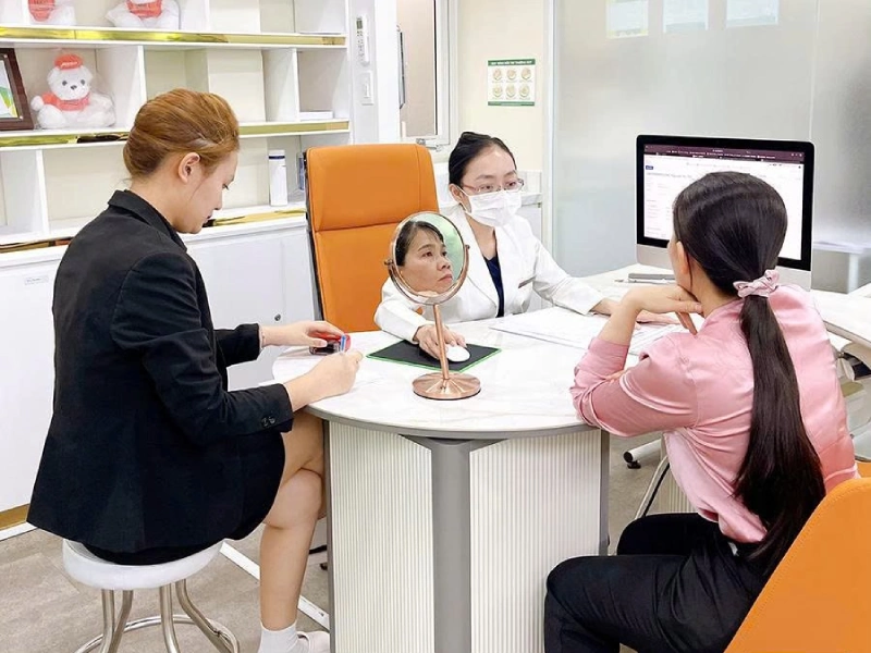 Pensilia Dermatology & Aesthetic Clinic.