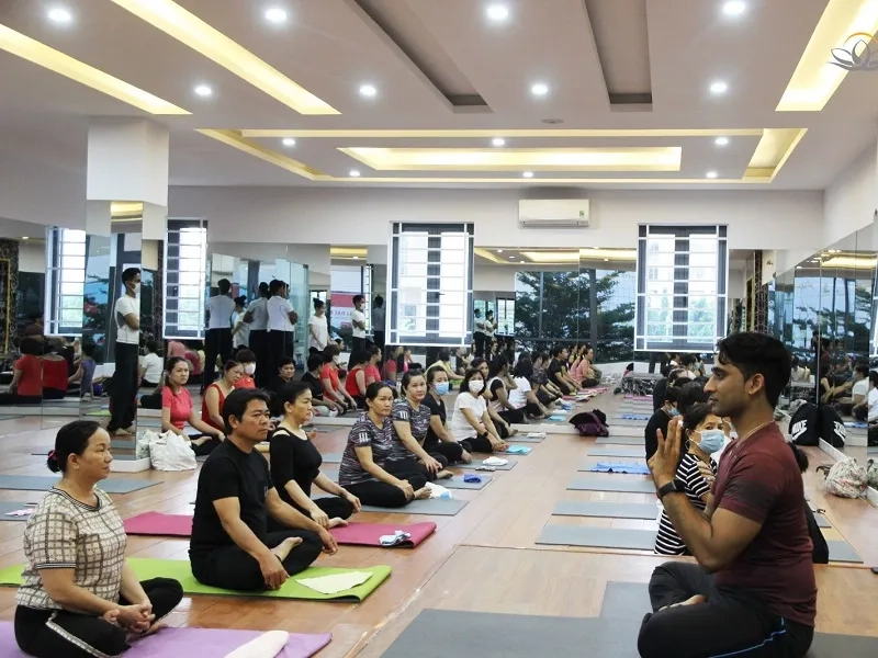 Vyoga World – One of the leading yoga center chains in Vietnam today.