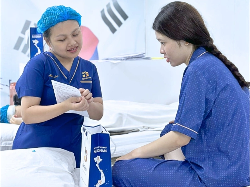 Abdominal fat removal services at Kangnam Cosmetic Hospital.